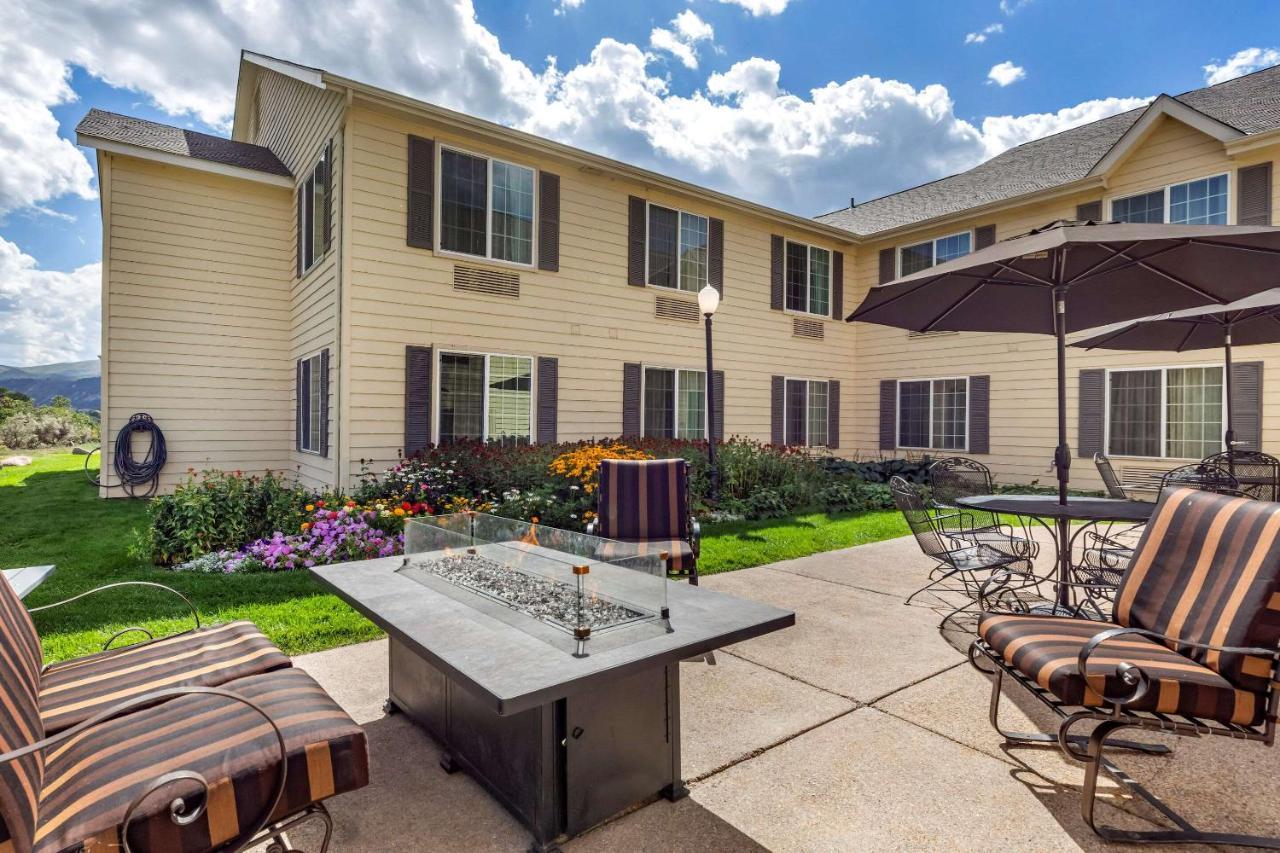 Comfort Inn & Suites Carbondale On The Roaring Fork Bagian luar foto