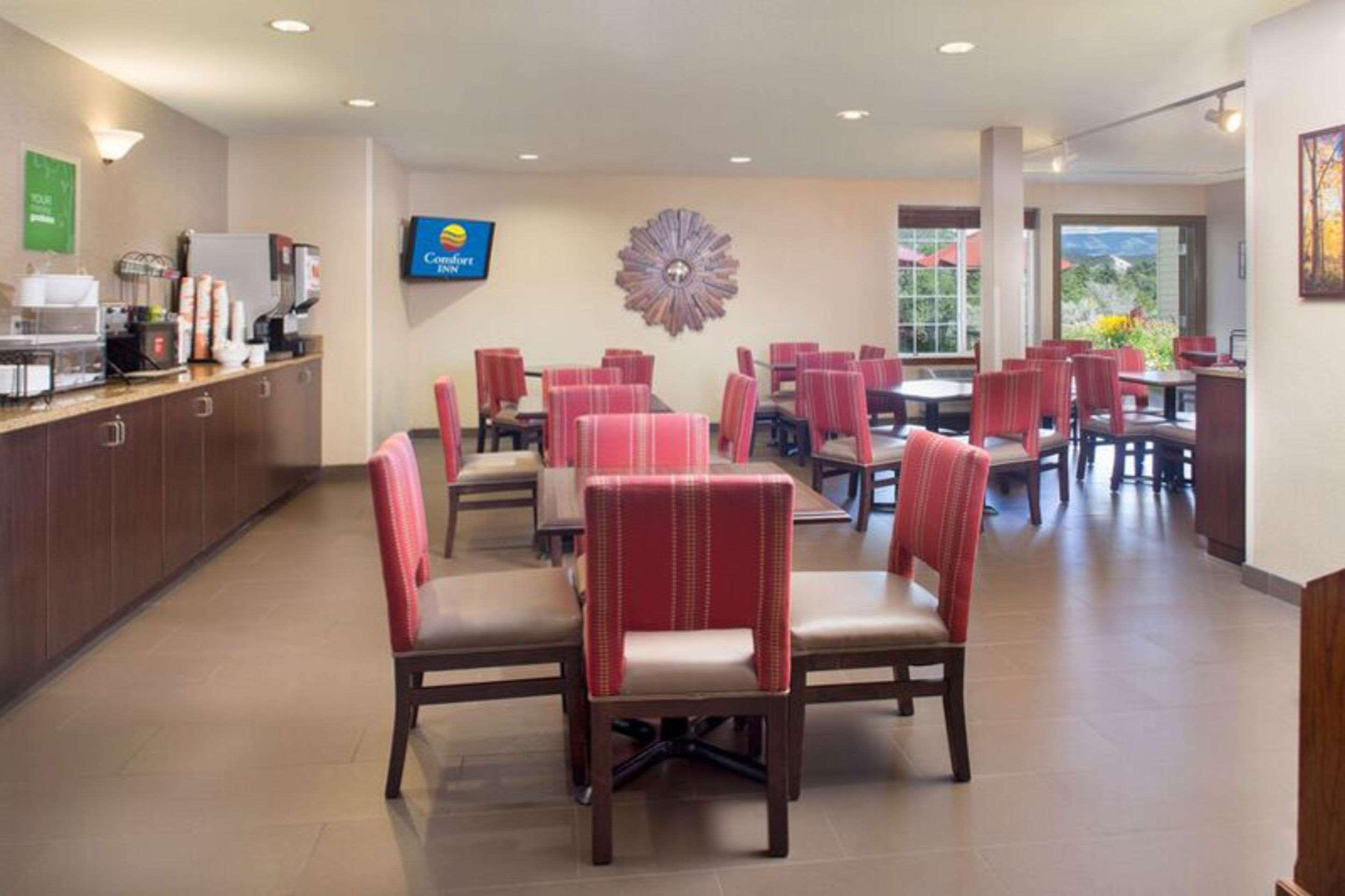 Comfort Inn & Suites Carbondale On The Roaring Fork Bagian luar foto