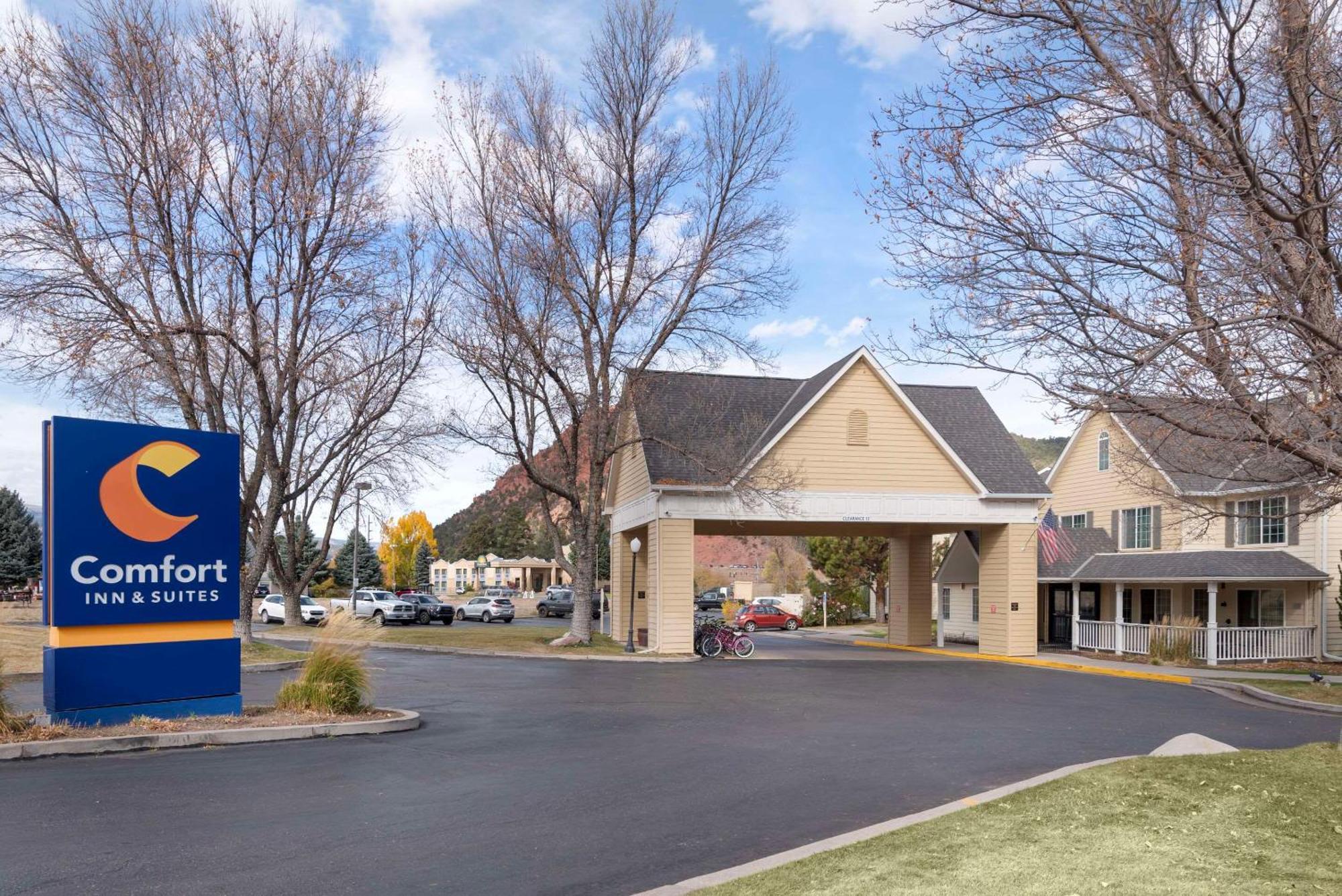 Comfort Inn & Suites Carbondale On The Roaring Fork Bagian luar foto